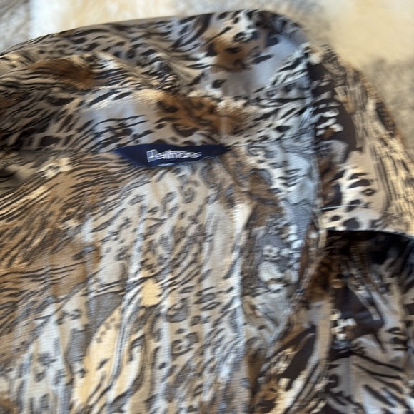 Reitmans Animal Print Blouse - Picture 3 of 4